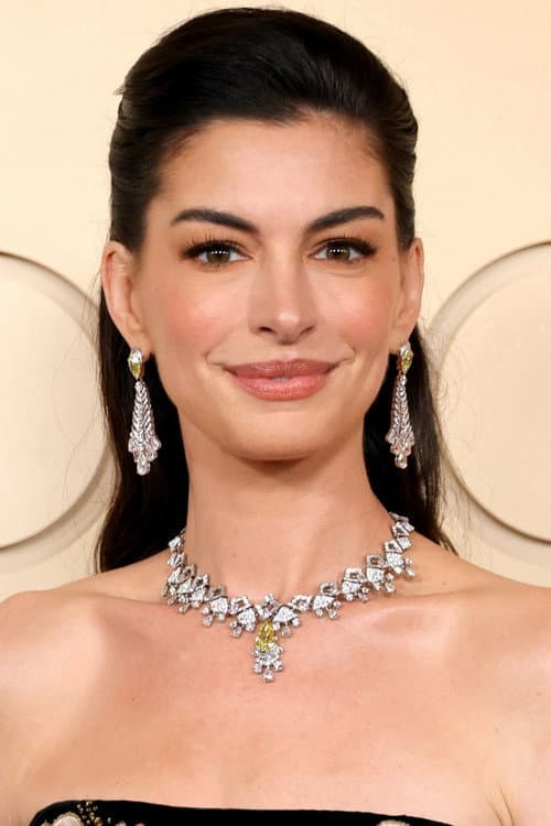 Anne Hathaway